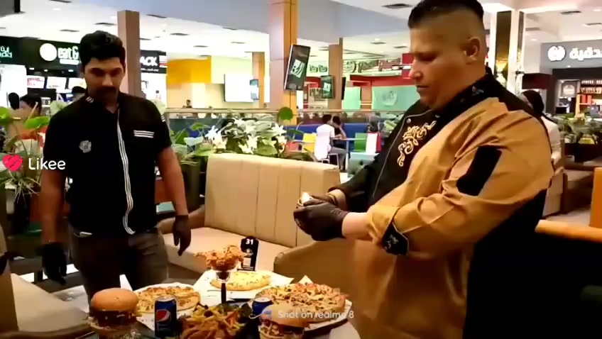 شيف ابحث عن عمل وسكن لتواصل واتساب ***********
