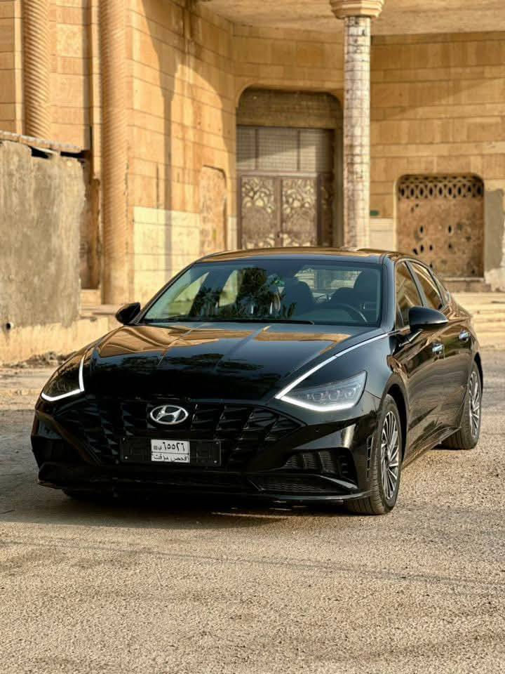 السلام عليكم
سوناتا موديل 2023هايبرد
محرك 2500
كير بيانو 
ماشيه 35000
كفاله كير ومحرك وقود ومحرك كهرباء 
مع كفاله البطاريات 
الضرر الجنطه 
تدفئه تبريد 
السياره فحص مؤقت 
للبيع او مراوس حسب القناعه

***********
