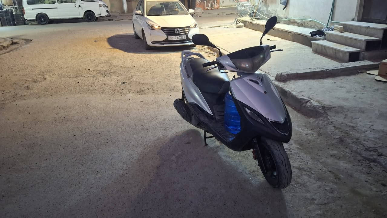 السلام عليكم دراجه ماكس للبيع سعر 325 وبيها مجال شيء قليل مكاني بغداد الدولعي مراوس ب 60 هم مراوس وكان بغداد الحريه 325 وبيها مجال ***********
