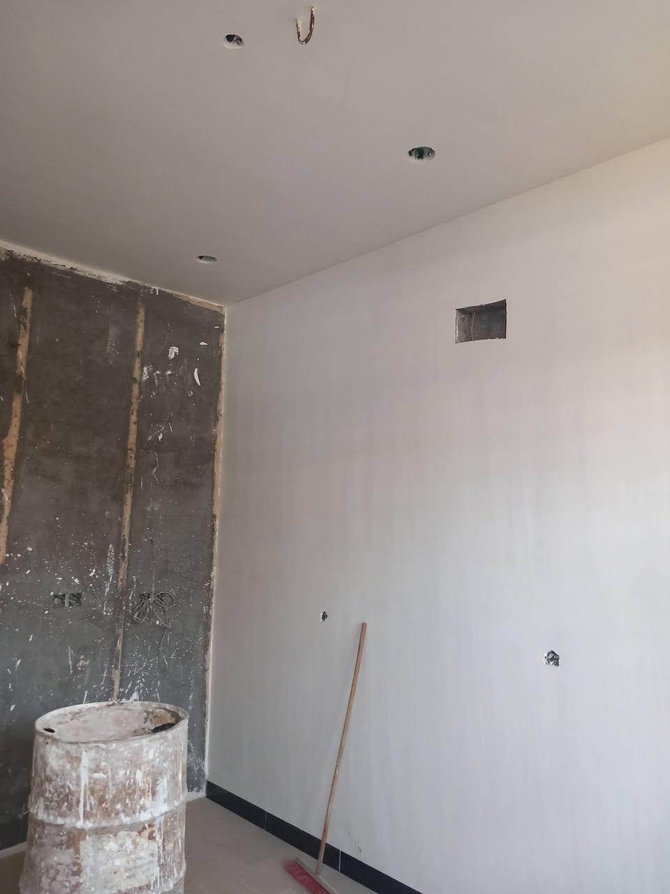 سلام عليكم
خلفه مبيضجي جص وبورك متفرق حاليا تفضل خاص وتدلل
جص وبورك المتر ٦
شغل بدون تخريج
بشرط شغل ما عاجبك فلوسك مرجوعه
لتزام بل عمل وال مصداقيه اهم شي
وبخدمت طيبين
مكاني بغداد زعفرانيه  《***********》
