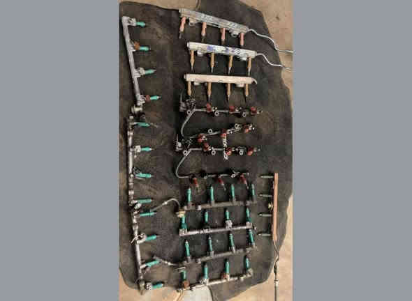 سلام عليكم 
عرض خاص جدا جدا اي باب كامري موديل من 2005/ 2010 
باب كامري اصلي مستعمل نظيف جدا جداامامي خلفي اي لون سعره 100 الف اي باب اي لون 100 الف 
جاملع كامري خليجي امريكي اصلي مستعمل  موديل 7/9 
75 الف
متوفر ادوات مستعمل وجديد 
مجمع العراب شارع 6 
قرب فلكه الشيخ معروف 
الاتصال ع الارقام التاليه 
***********
***********
اسعار تنافسيه جدا
