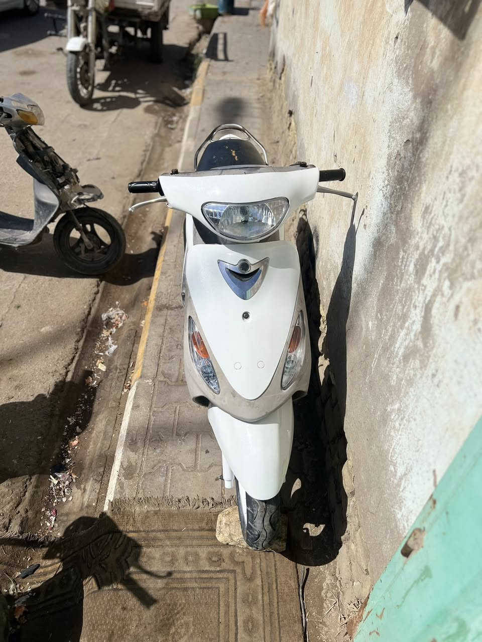 سلام عليكم تراجه ماكس منغولي تعمير جديد تراجه بلاديه للبيع  سعر خاص رفمي ***********
