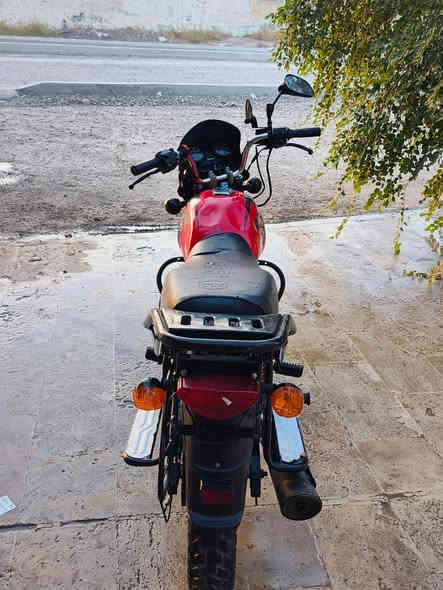 بوكسر 22 دراجه مجفته مره وحده مناقصه كلشي سلف هندر نكره كهربائيات كله كلمه يعني دراجه تاخذه مذب ربع عليه بدون اوراق اكفله سرقه وعشاير تاخذه من باب لبيت تفحصه تكمل تقنتع يله تنطي فلوسه سعره 700 وبيه مجال حك لجية  مكاني بغداد العامرية***********
