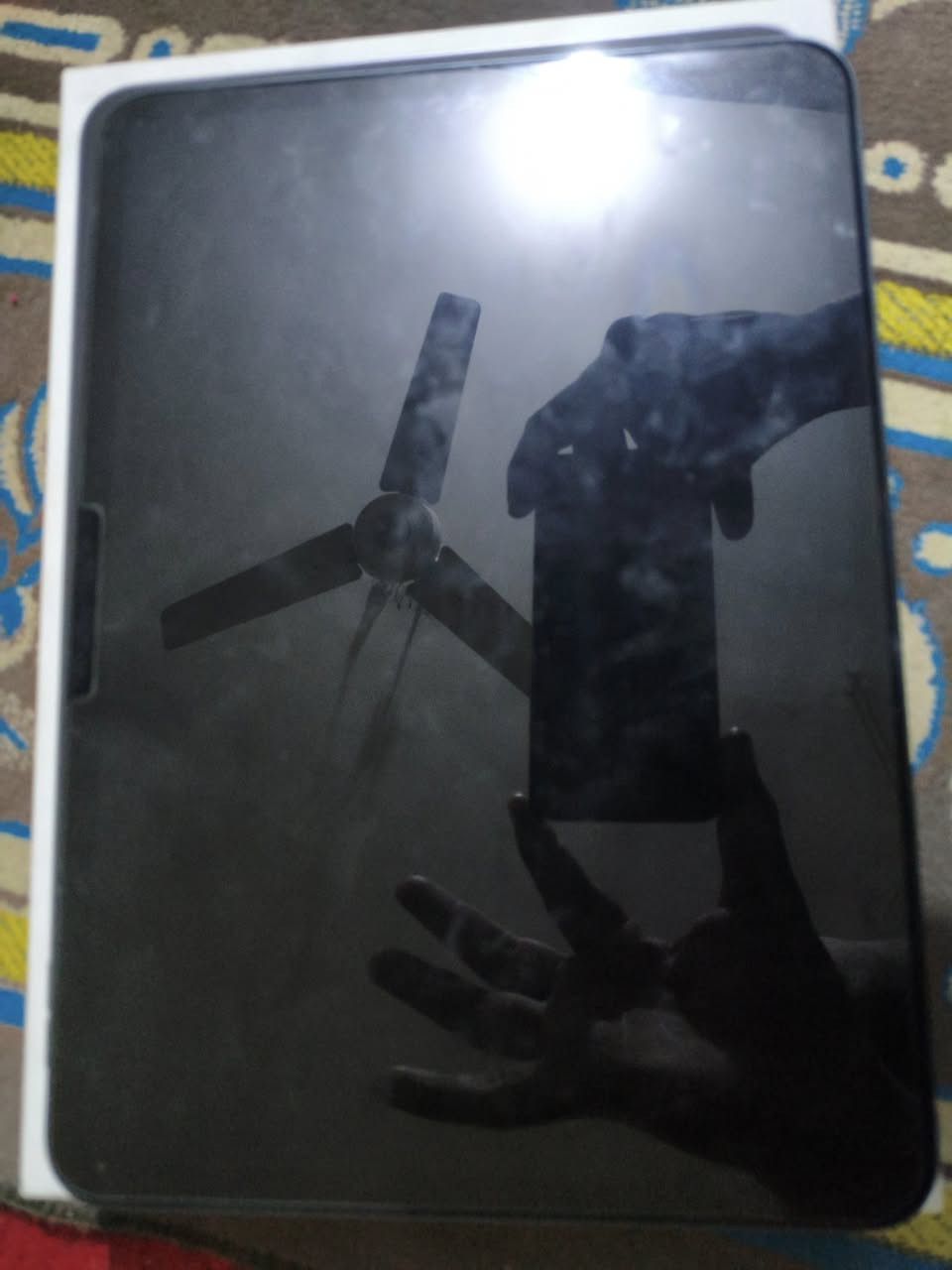 ايباد M4 نظيف زلغ مابي الايباد تاركة ما استخدمة هواي ملتهي بل عمل جهاز بعدة بل ضمان مصور كلشي كدامكم الايباد قافل سعرة 925مكاني بغداد تقاطع الكيارة ولجهاز نظيف والله ***********
