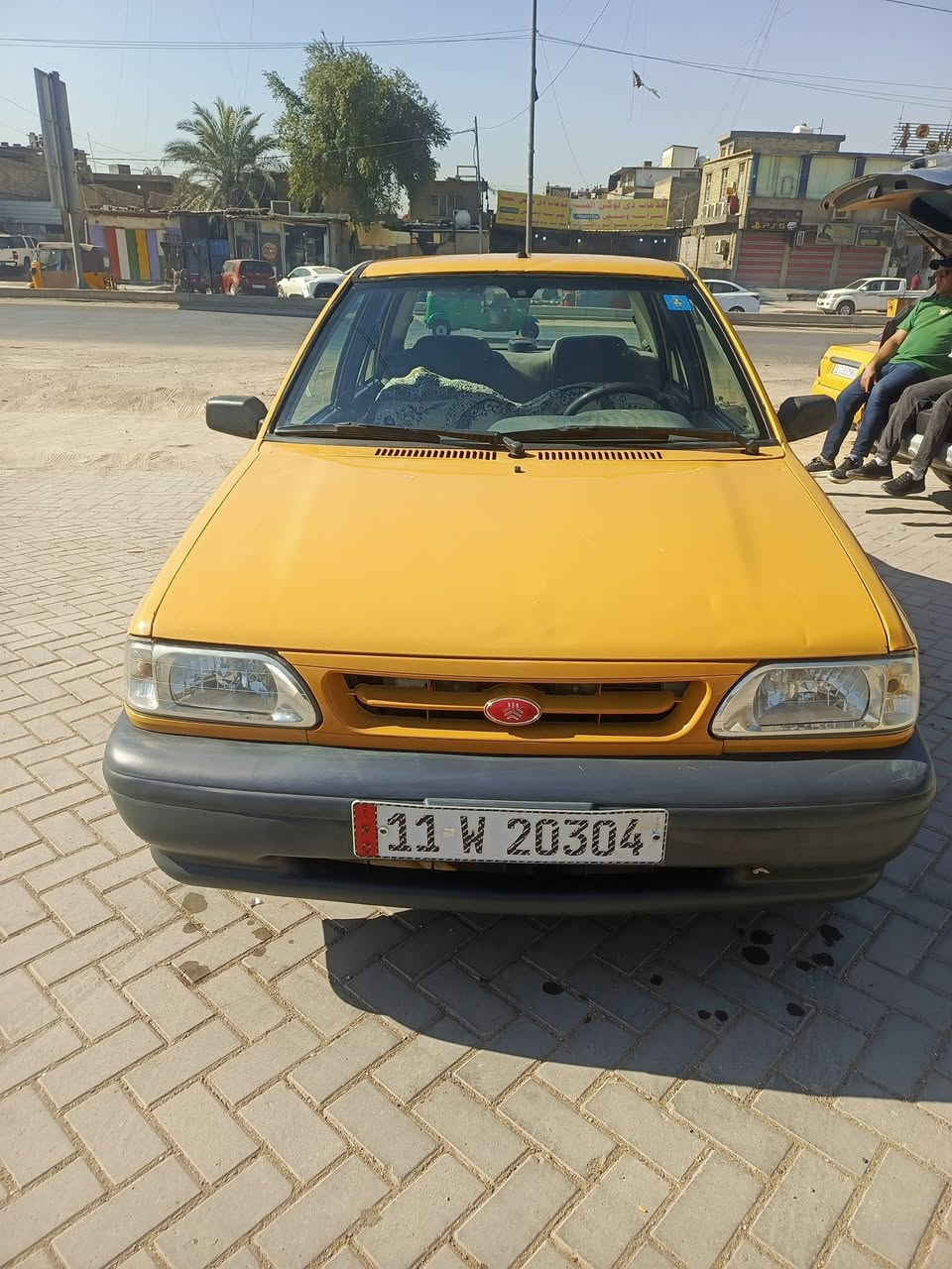 سلام عليكم سايبة مديل 15
سيارة مكينة كير تبريد تدفاة كولة جديد 
صدر امامي خلفي تايرات ستوني مسويهن 
مصفرة هياة وغرامات تحويل مباشر 
مكاني بغداد مدينة الصدر تقاطع لبانزخانة 
سعر 39.   لستفسار ***********
