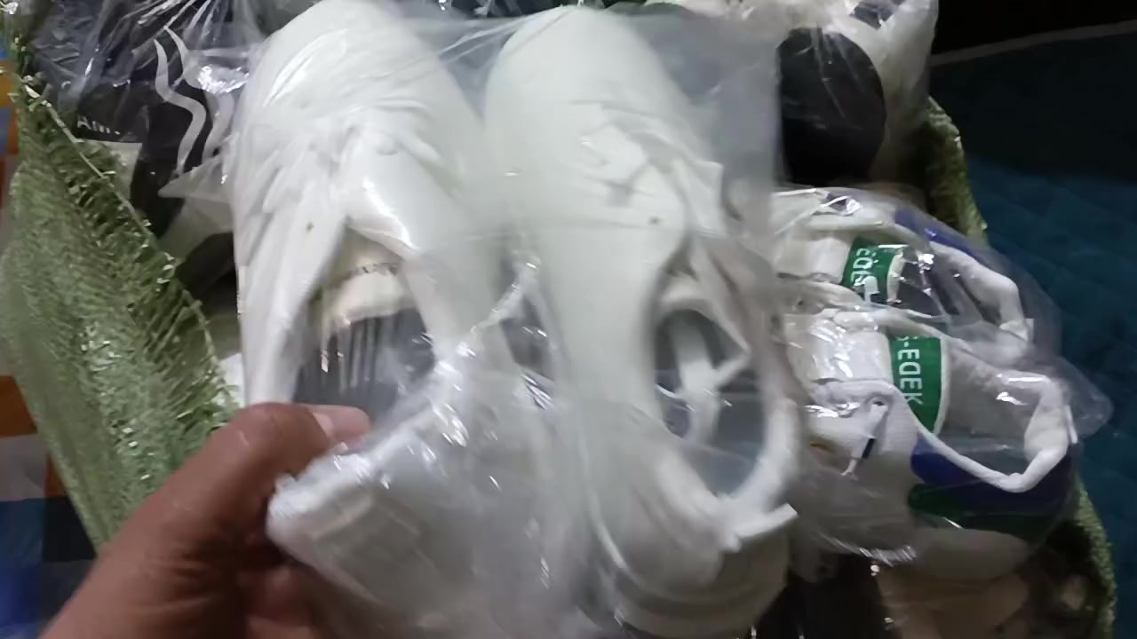 رجالي مشكل
قياس كامله 
سعر القطعه 5 الاف 
يوجد توصيل 🚖 
واتساب 📞 
***********
