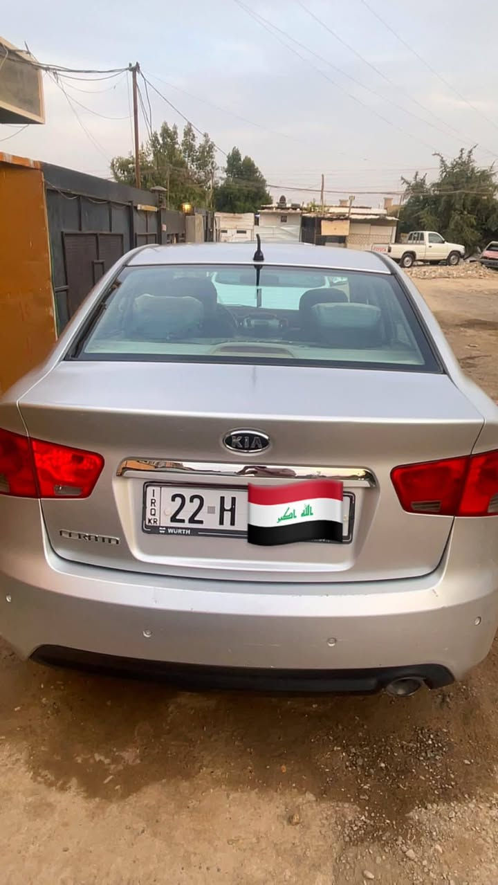 سيارة سيراتو موديل 11 اربيل بيها رشة صبخ بابين عكس السائق موبايل ***********
