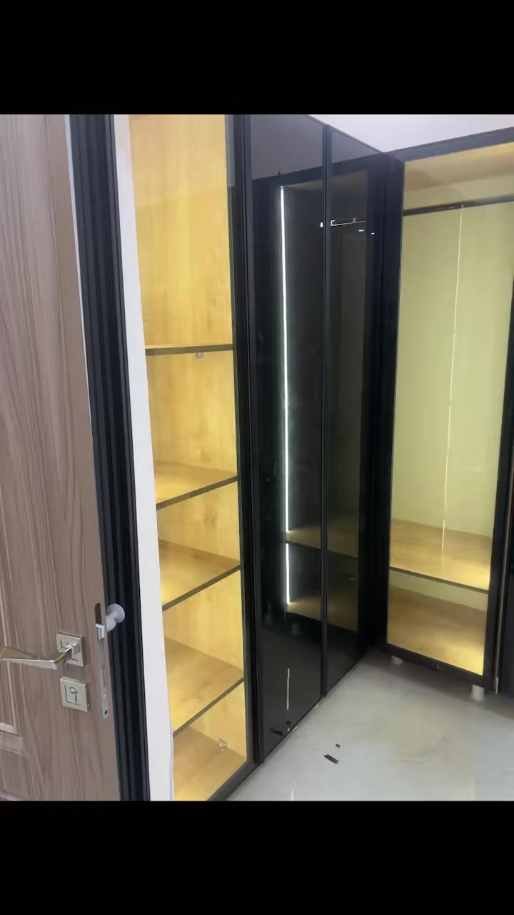 نحن هنا للافضل 
تم انجاز درسنك وغرفه نوم في تكريت / الزهور مبروك عليهم ان شاءالله 
شركة اوبلو للمطابخ نصمم وننفذ
مطابخ ، غرف نوم ، غرف ملابس ، ديكورtv , تغليف جدران ، ديكورات داخلية متنوعة ، اثاث

📞 تواصل معنا الآن واحصل على تصميمك الخاص 
موقعنا : تكريت _ الزهور. _ بالقرب من اسواق عبيده 

***********
***********

#بيجي #تكريت #مطابخ#مطابخ_اوبلو  #مطابخ_حديثة #صلاح_الدين #ديكورات_مودرن #زان  #خشب  #غرف_نوم #مطبخي #درسنك_روم
