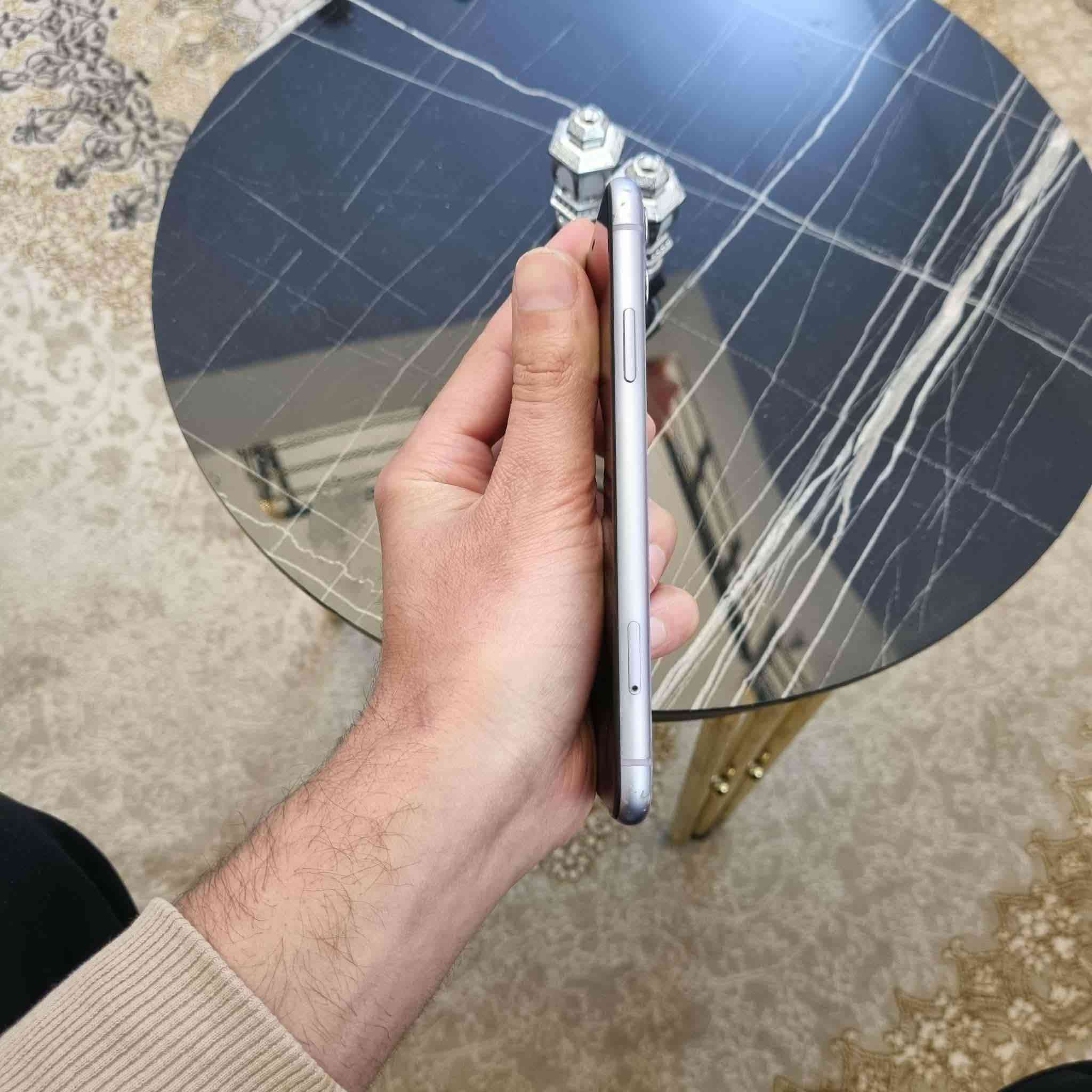 السلام عليكم
الي يدور ايفون بلادي و ذاكره عاليه و سعر مناسب 
ايفون 11 اعتيادي
نموذج M
نضافه 90%
ذاكره 128
بطاريه 82
لون بنفسجي💜
فيس أيدي شغال ✅
بلادي وضع شركه
فقط بي كسر بل ضهر ما مأثر بكفر تفض
اخوان ادور جهاز جديد بل كارتون لا تراسلني اخذ من السوك الي عندي مستعمل
مكاني صلاح الدين تكريت
سعر 240 الف فقط
شراي تواصل على الخاص
او اتصل على الرقم
***********
