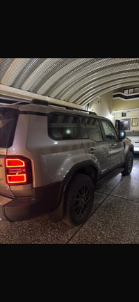 برادو موديل 24  ساز ام الضمان كفاله عامه  ماشيه 4000 زيرو  العنوان بغد...