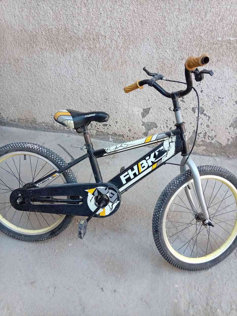 بايسكل للبيع للتواصل ***********
