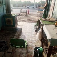 محل للبيع • أسماك • دجاج