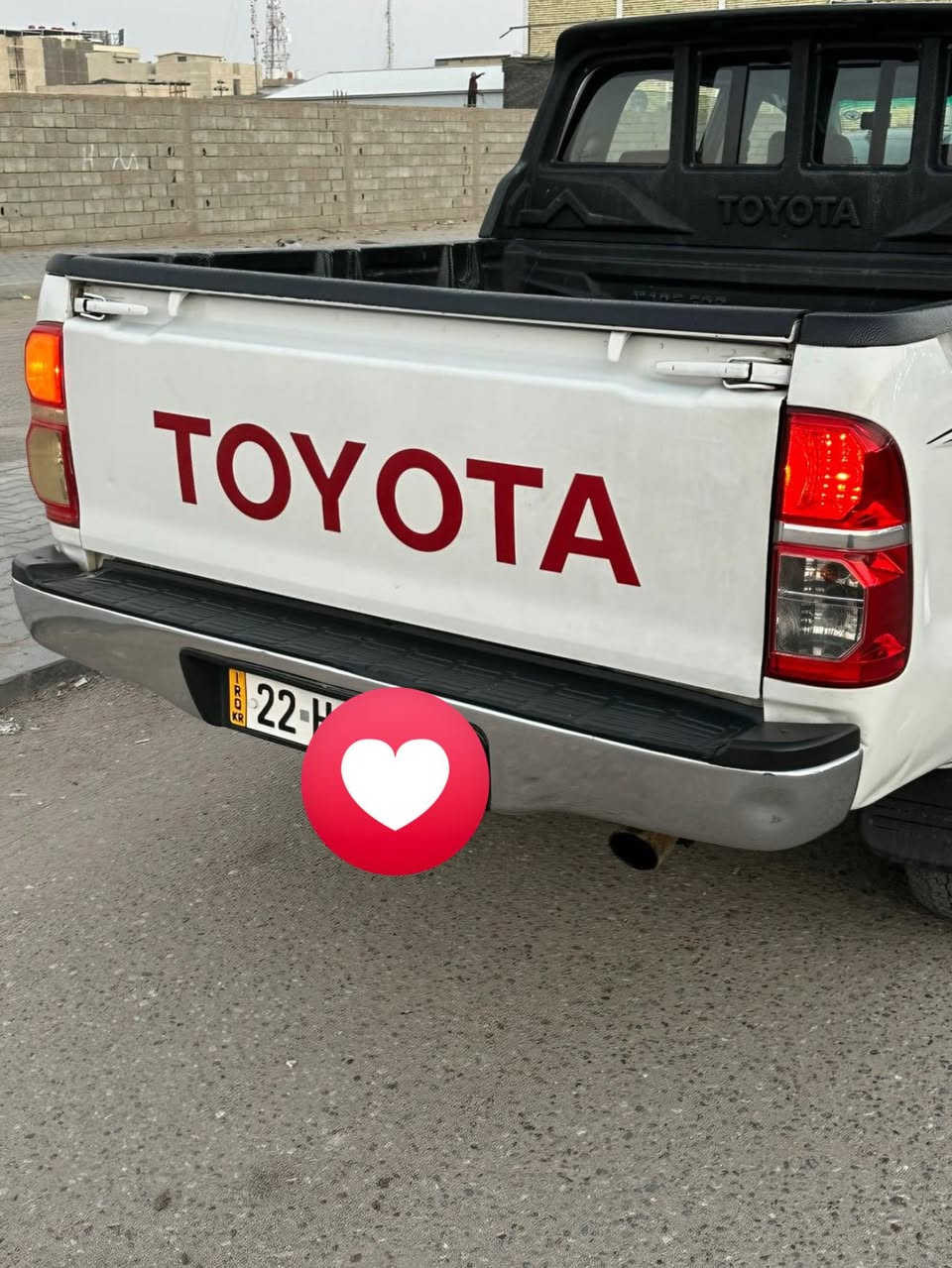 سلام عليكم سياره للبيع كاز موديل 14السياره مكفوله بيه بس جاملغ مبدل مكان السياره بصره السعر 170وبيه مجال هاذ رقم راعيه ***********
