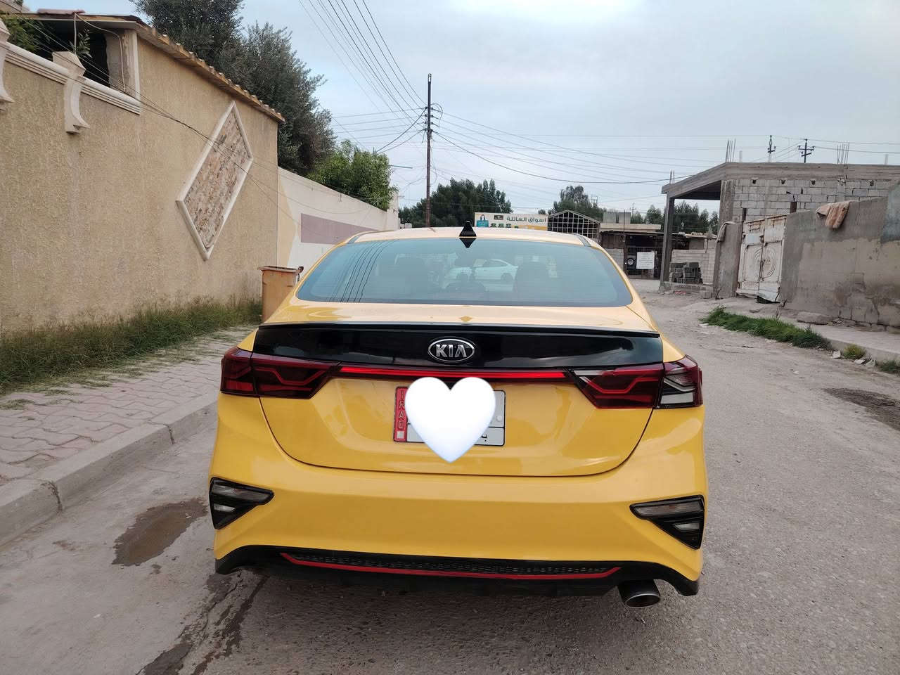 السلام عليكم كيا فورتي للبيع 2021 سياره فول مواصفات سياره خير من الله الكيراي توني  بدلته ايتي سياره باسمي منظومه غاز تخم تاير جديد ما ناقصها اي شيء السعر 155 رقمي*********** المكان بسمايه مجمع الحسان السكني
