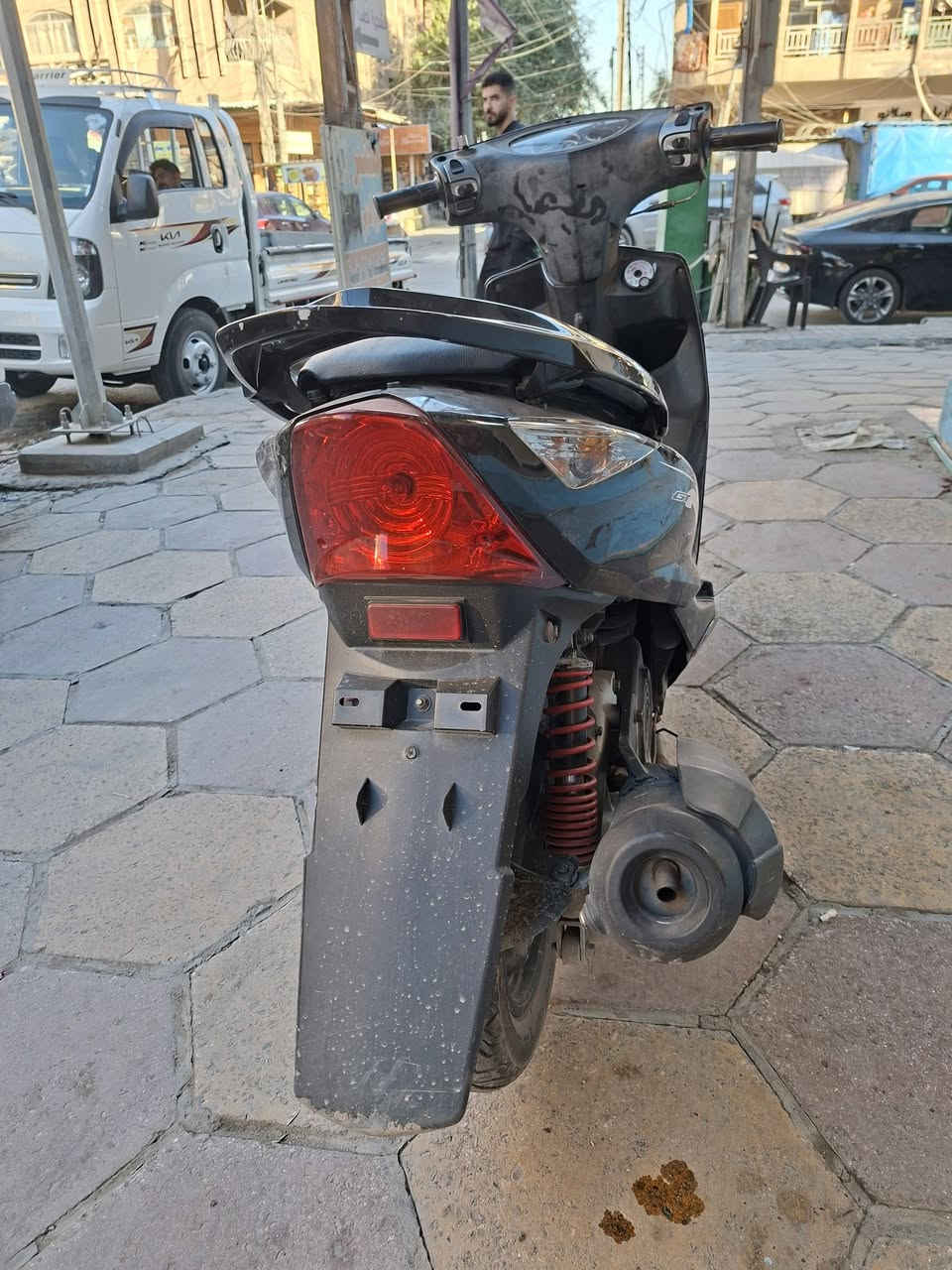 سلام عليكم 
ثلعب 140 للبيع
كفرات مختم
مكينه مامفتوحه برغي بيه
اي نقص مابيه
كامله مكمله 
شغاله نص نكره بكل وقت
مكينه ناعمه 
مكان بغداد شرطه الخامسه
***********
سعر 750 الف 
وبيه مجال
