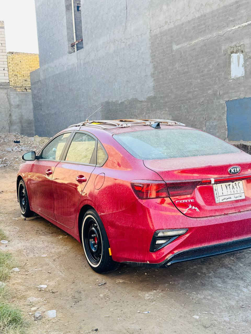 السلام عليكم سياره فورتي مديل 21 سياره معوقين بعد اربع اشهر تصير حره
رقم قادسيه فول ماعده الفتره سياره جاهزه من كلشي وجديده
السعر 125بيه مكان نجف  مجال ***********0
