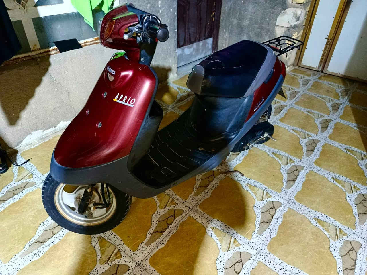 سلام عليكم دراجه بتره للبيع
 دراجه نضيفه
 مكينه مامفتوحه 
عوزه تشدله باتري فقط تراجه تخبل
ناصريه الشموخ 
سعر 550 قفل مابيه مجال
 ***********
