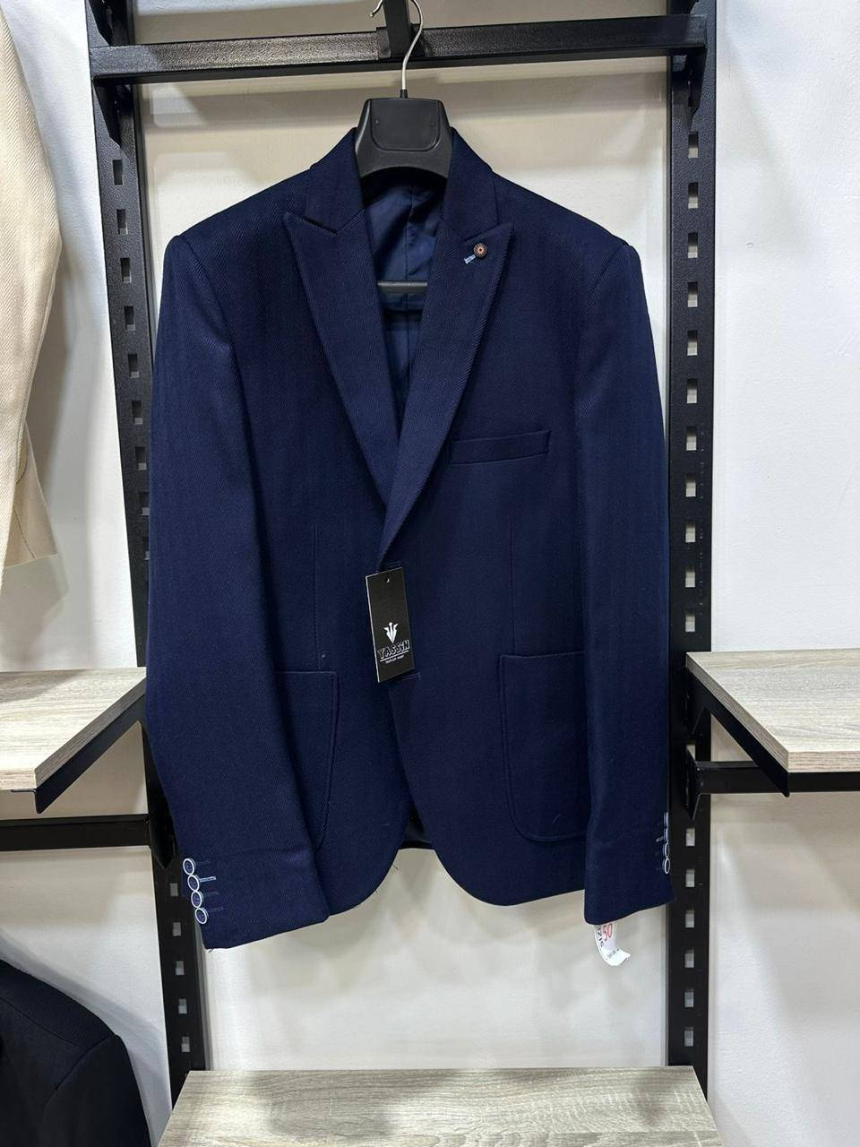 لا صعد الدولار ولا صعدو الضرائب احنا انزل مانصعد   
وصــلــت #البــدلــة و #سـتــرة 
 خامة درجة اولى #كوالتي عالي جداً 

22 الـف فقط #سـتـرة شـبابـيـة 
27 الـف فقط #سـتـرة دروب 4  
29 الـف فقط #سـترة  قياس خاص 
33 الف فقط #بـدلـة 3'قطع شابي مخصر 
42 الف فقط #بـدلـة شبابية هاف كصة عدلة 
49 الف فقط #بـدلـة دروب 4  قياس خاص 
9   الف فقط #هـيـنـك صوف ثكيل ناعم 
15 الف فقط  #بنطلون مهير ثكيل هاف 

14500 الف فقط  #بنطلون قماش ومهير رسمي حجل عريض
 سرج عالي طول 115 

#العنوان  #كرادة_مريم
 قرب جسر #الجمهورية مقابل باب المنطقة #الخضراء 
بضبط مقابل باب وزارة #الهجرة والمهجرين 📍
#واتساب: *********** 
              - *********** 
             - *********** 📱
تتوفر خدمة #توصيل
 إلى جميع أنحاء #العراق ب 5 آلاف دينار 🚚ترة ماركة درجة اولى 
خامة ودزاين كوالتي عالي 
بسعر 22 الف فقط
