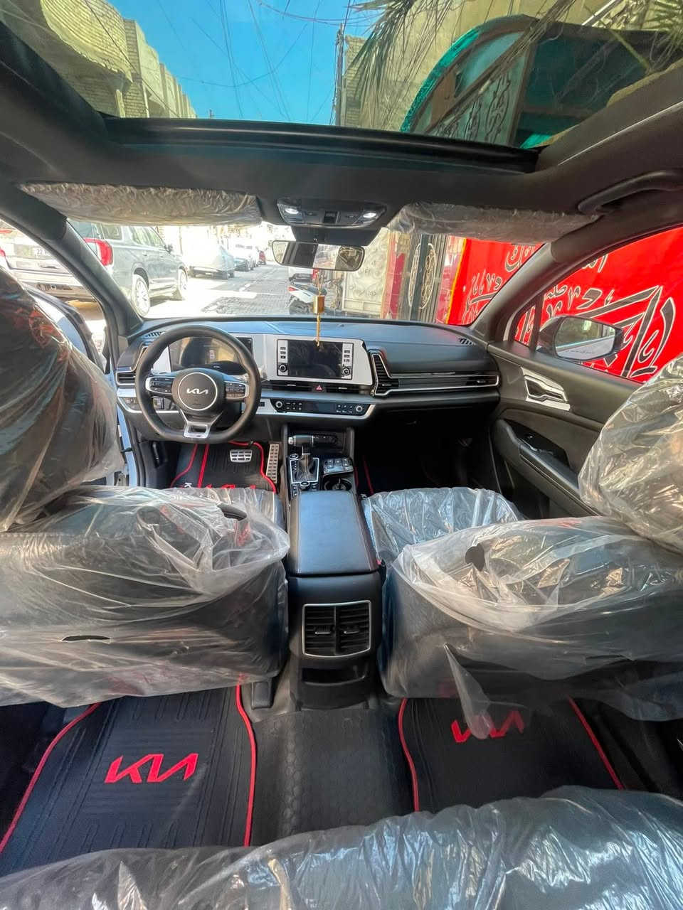 سلام عليكم 
موديل 2024 
مكفوله 
ماشيه ٥٠  الف جديده 
سعره 220.00$
رقمه بغداد 
هذا رقمي ***********

