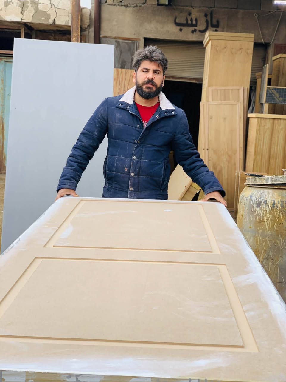 نجارة العگيد 
مستعدون لتجهيز البيوت السكنيه بافضل انواع الابواب وانسب الاسعار 
ابواب تزكام درجه اولى 
اصباغ حراريه حسب الطلب 
الاسعار مع النقل والشد 
يعني يوصلك وينشد تاخذ باب كامل
بالاضافه مستعد لتجهيز المقاولين 
وبناياة الدوله 
للحجز والاستفسار واتساب
***********
