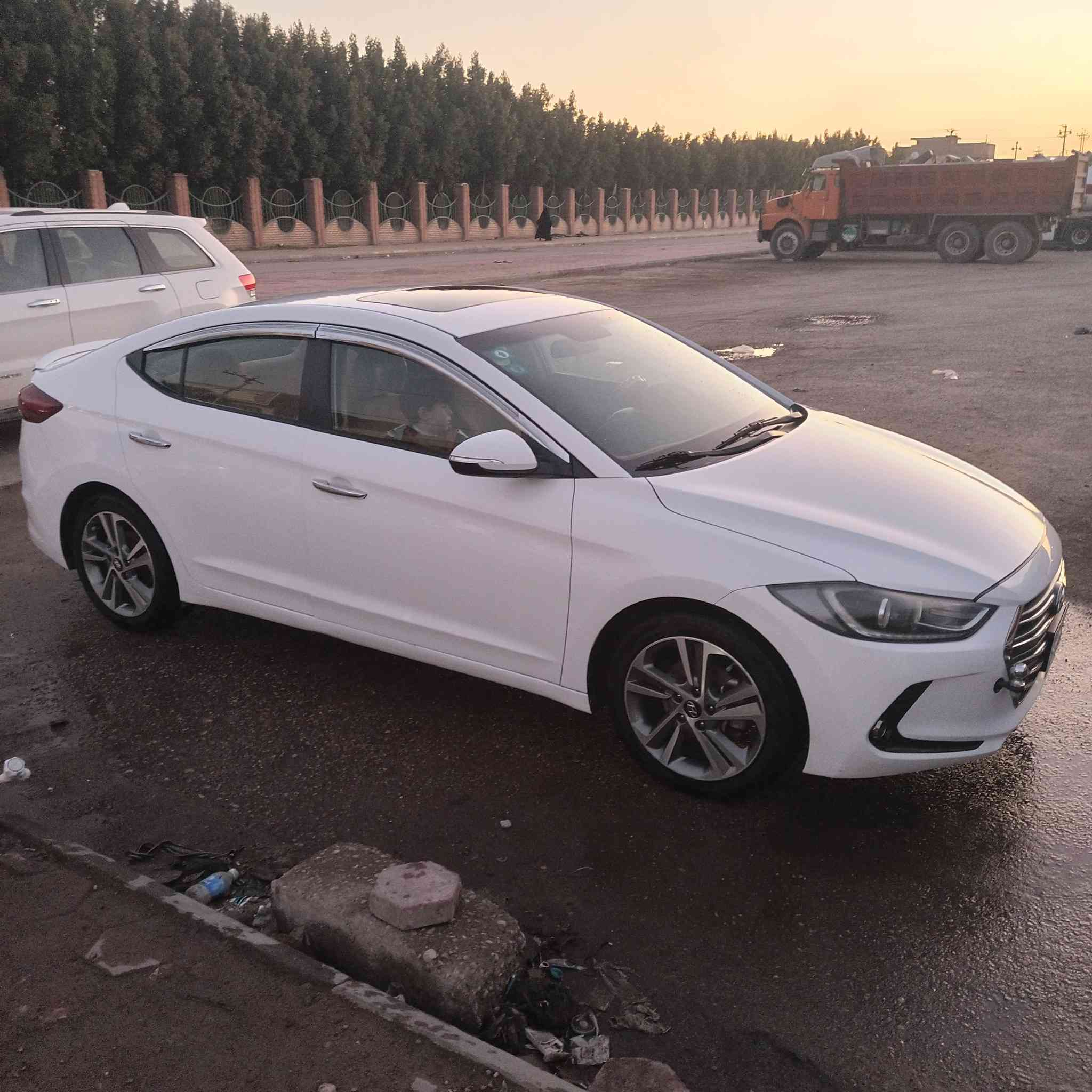 اسلام عليكم النتره موديل 2018 وارد خليجي سياره كفالة عامه مدوشمه تخم تأير جديد تبريد ثلج داخل صاج السيارة رقم بابل باسمي مشروع وطني سعر السياره 155 وبيهه مجال المكان واسط الكوت مركز المدينه رقم الهاتف *********** ***********
