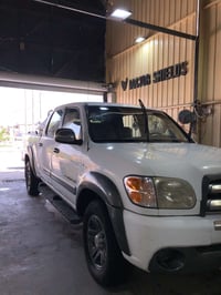 تندرا • باب طويل • محرك V8 ٤٧٠٠