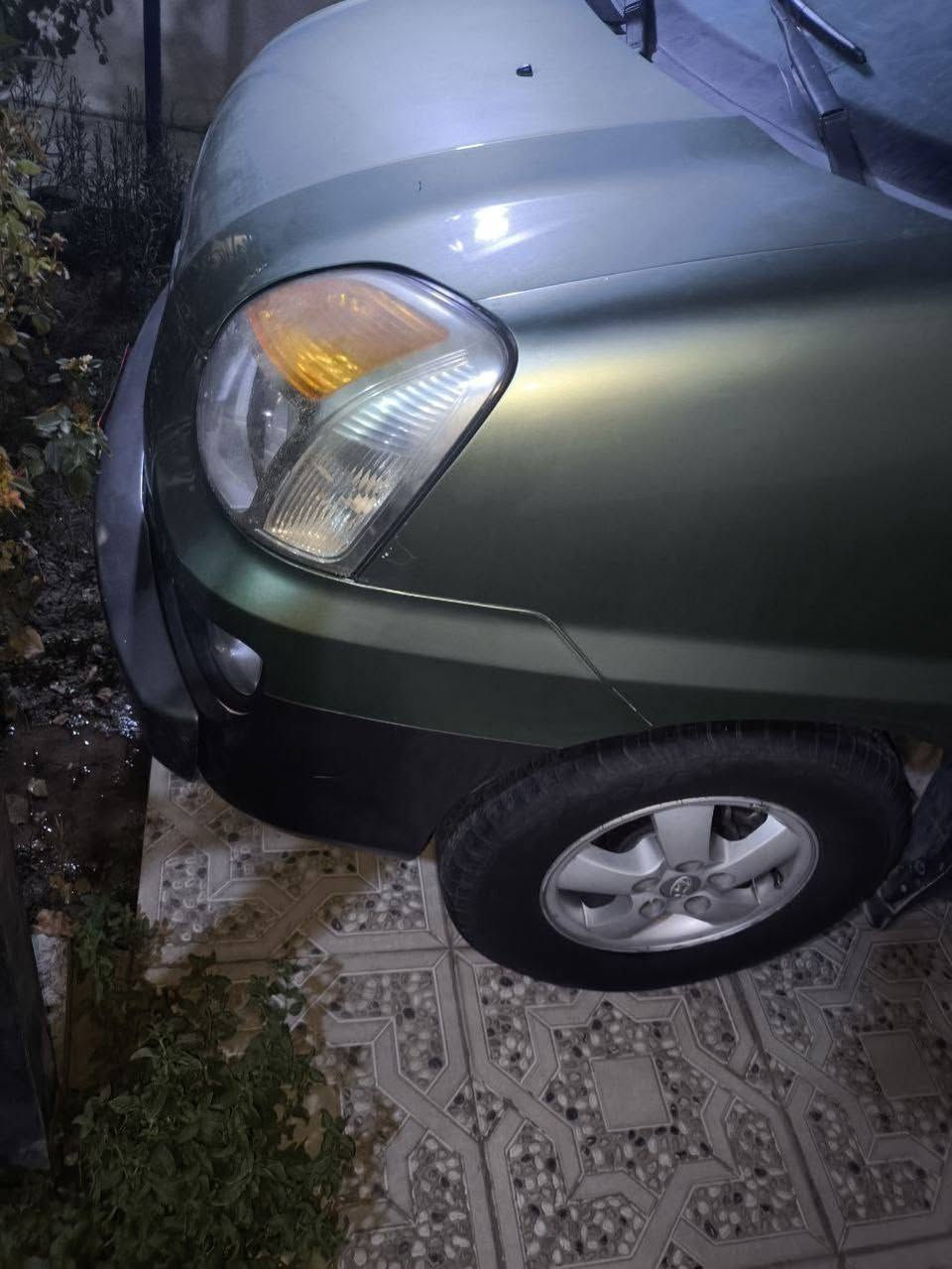 السلام عليكم
ستاركس موديل 2005 رقم انكليزي جديد باسمي مصفره هيئة وغرامات مصبوغة جمالية تبريد شغال مكانها ديالى السعر  68  للاتصال  ***********
