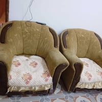 كنب • ١٠ مقاعد • للبيع