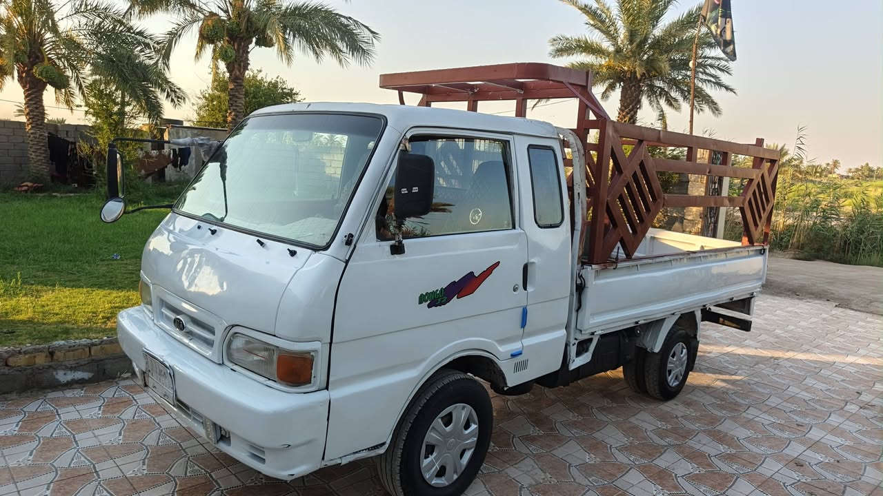 السلام عليكم 
للبيع كيه حمل ١٩٩٦ رقم ديالي بسمي تحويل مباشر مشروع وطني كفاله من الحادث بيهه رشات صبغ جماليه مكينه شرط بدون قطرت البخار والتنقيص شاصي مكفول ورقم شاصي واضح تخم تاير جديد حداديه جديده كهربائيات كلهه شغاله حته كيج الكاز حداديه جديدة باور شغال تخم تاير توني شاده تعمير جديد محجرهه وياهه مذب عليهه ربع دينار السعر ٤٦ وبيهه مجال شي بصيط مكاني حله عل سريع  لاستفسار لاتصال عل الرقم
‏‪***********‬‏ بي وتساب
