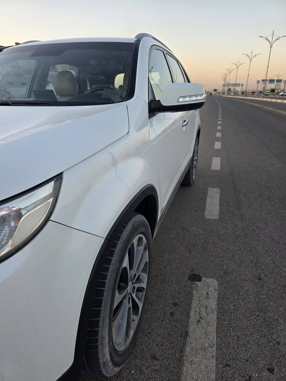 السلام عليكم  *********** رقم الموبايل
للبيع مديل ١٤
فول مواصفات ما عدا الفتحه
رقم واسط مشروع وطني
بسمي 
فول ويل
تبريد ٣ قطع بصمه 
ترحيب
ايكو
جلد
٧ راكب 
مكان كربلاء اللسكان العسكري
