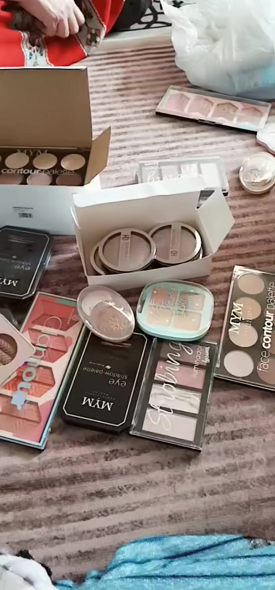 مكياج ماركه للبيع كولهن ابيعهن بسعر مناس


**إذا كنت صاحب هذا الإعلان وتريد حذفه لأي سبب، رجاءا أرسل رسالة إلى الدعم الفني**