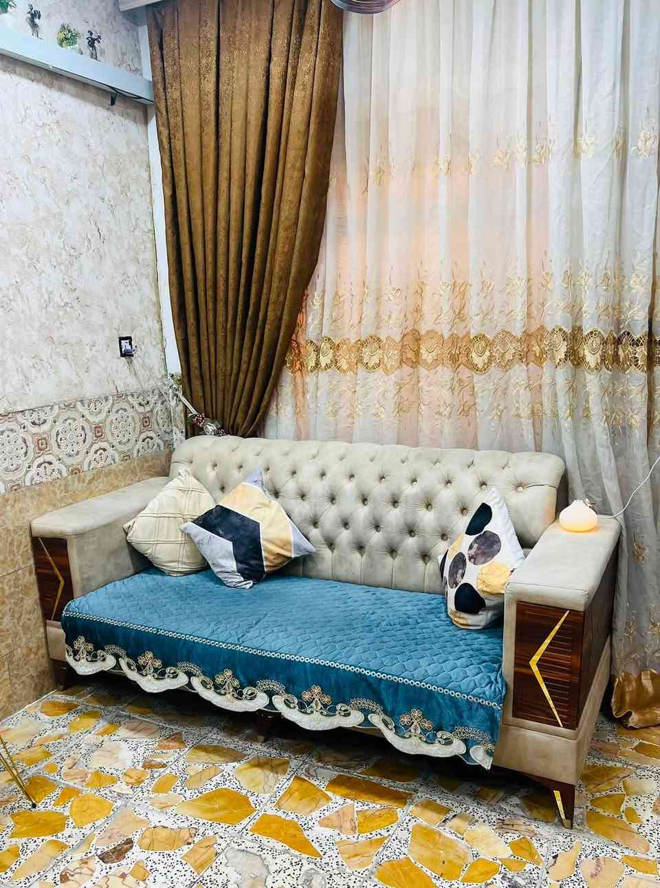 للبيع تخم 8مقاعد


**إذا كنت صاحب هذا الإعلان وتريد حذفه لأي سبب، رجاءا أرسل رسالة إلى الدعم الفني**