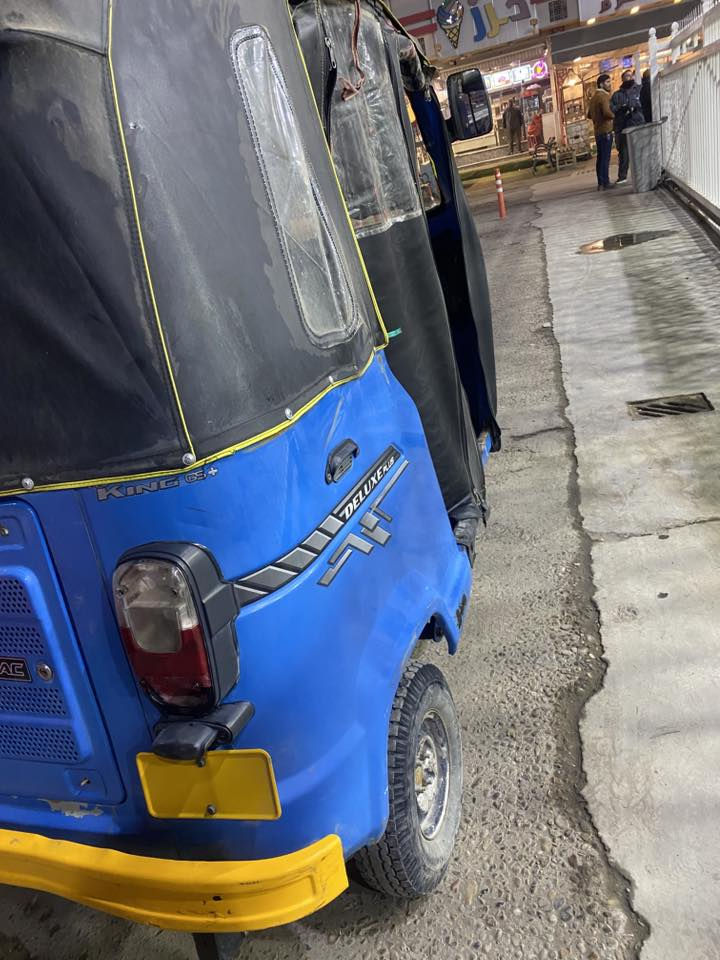 سلام عليكم تكتك تي فيس. موديل 21 مكفوله  لا ضربه ولا صبغ اوراق اصولي  عوزه بس بيبان  تكتك جاهزه كبل لشارع سعر 4300 وبيه مجال ***********
