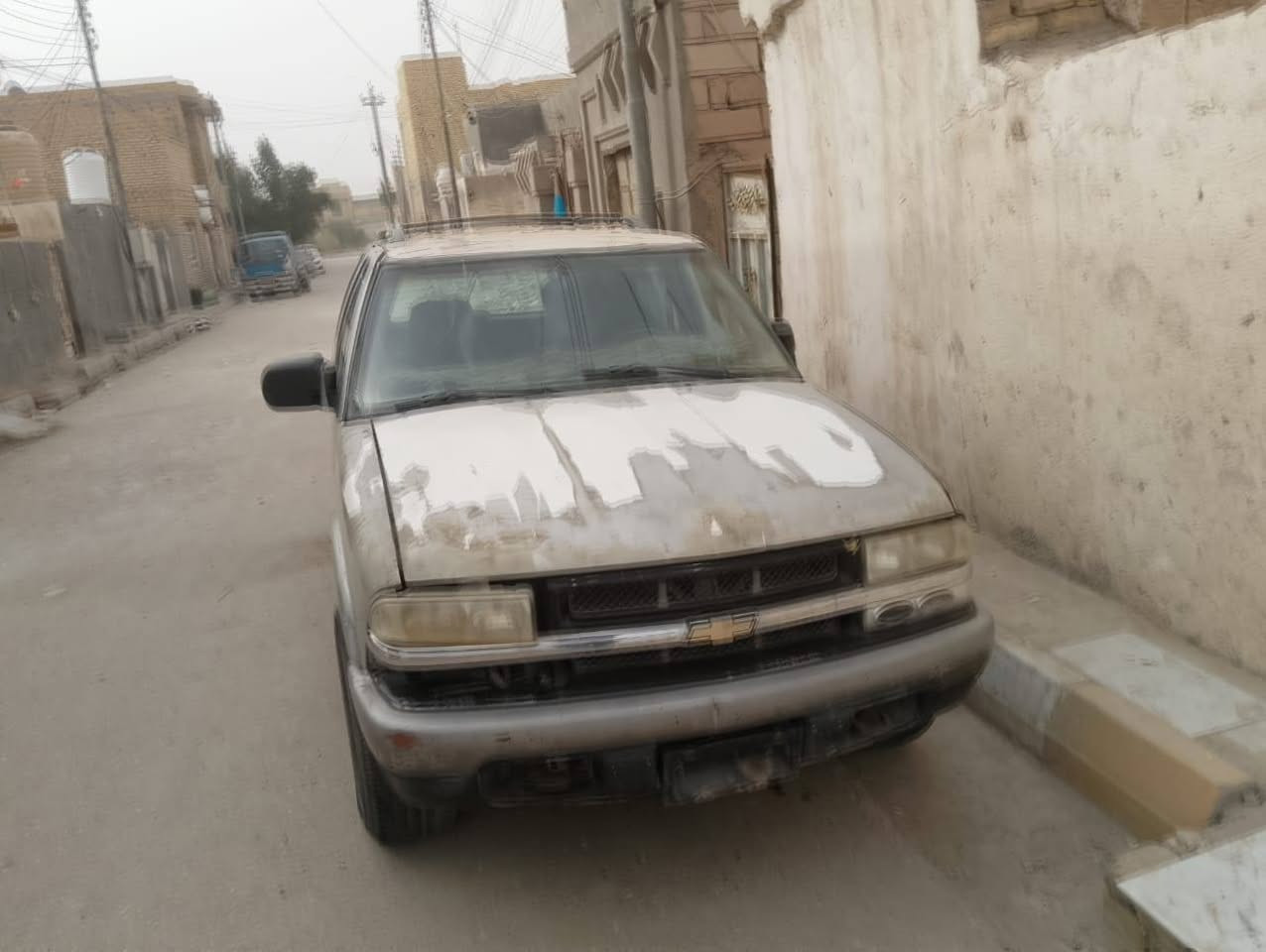 بلايزر موديل 2000 راعيه ميت اسويلك وكاله نقصه كير حاليا تشتغل مكينه لاتبخير ولاتنقيص سعره 21 مكاني ناصريه مامتواجد ع الفيس ‏‪‪
‏‪0780 841 5694‬‏
