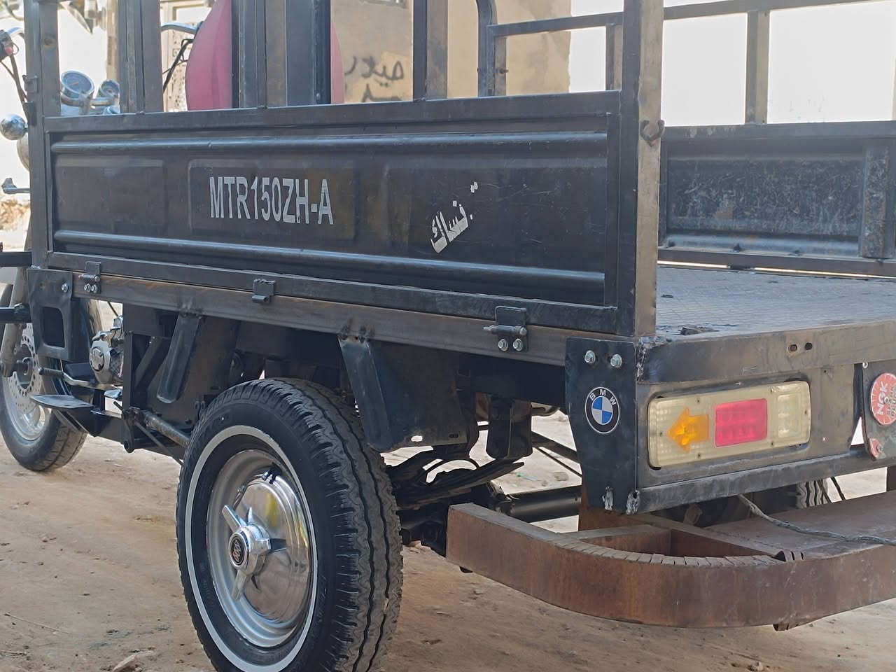 ترتيب وصبغ جميع الستوتاة التعبانه 
عنوانه خلف ملعب النجف الدولي 
***********

صبغ شاصي 
صبغ بدي 
ترتيب الحصيره 
حصيره جديده مليمين
تبديل بديات ذب بديك وخذ بدي احسن منه
