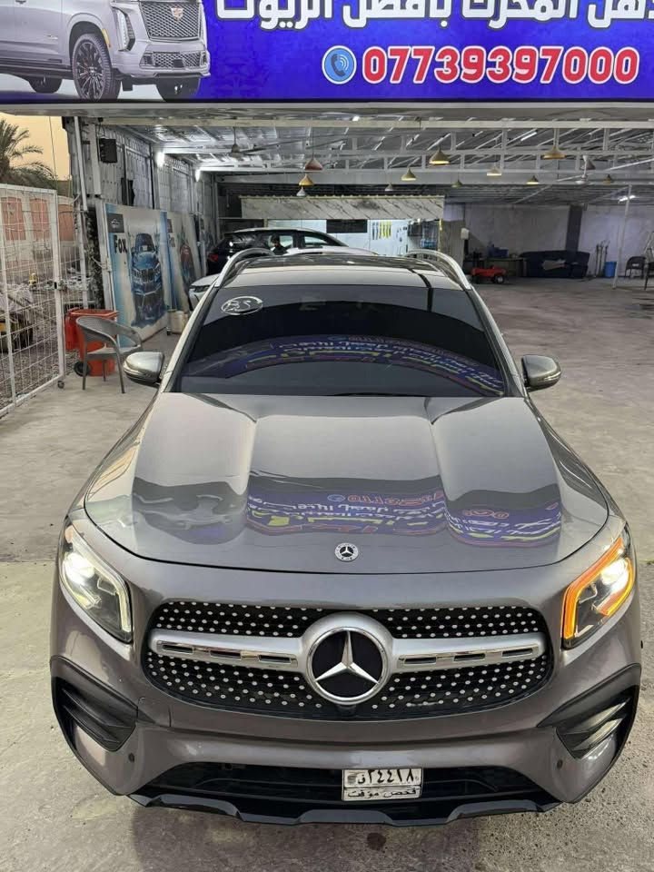 للبيع او مراوس
MERCEDES-BENZ GLB250 2023 
ماشيه8000 الف كم
حجم المحرك 2000 تيربو 
قوة الاحصنة 306 حصان 
نظام التحدث مع السيارة 
نظام مساعدة القيادة: الذكيه 
 نظام معلومات حركة المرور المباشرة  
دخول ذكي من كل الأبواب 
شحن لاسلكي للهاتف  
مجموعة الاتصال حجرة الأمتعة  
 AMG عجلات 
الحزمة الليلية (AMG) أسفل الأبواب 
 مجموعة أدوات إصلاح الإطارات
5 كاميرات مع كاميره دواره 360 درجه 
شعار AMG أسفل الأبواب الاماميه ليلا 
ناقل حركة مزدوج 8 سرعات 
بدون ايرباك

السياره بعدها فحص موقت واي محافظة تترقم عادي 

260 الف دولار وبيها مجال اتصل ***********

