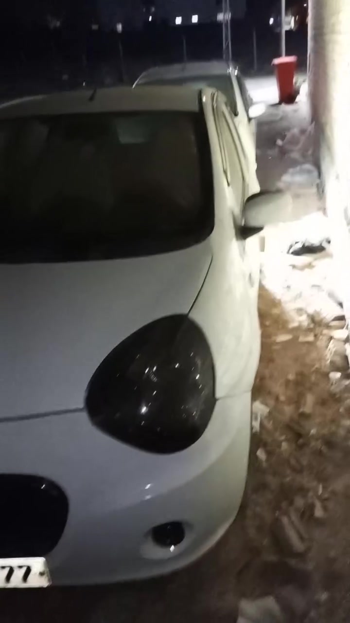 السلام عليكم 
باندا موديل 2013 

سياره نضيفه وجاهزه 

كير ومحرك 

شاشه وكاميرا 

رقمه بصره مميز وسنويه بسمي  جديدات ثاني يوم تحويل وتحويله بالكوت 

باتري وحدادية جديده 

السيارة جاهزة ناقصه بس راديتر تبريد

سعره 48 وبيه مجال بسيط  

مكاني  واسط الكوت

للاستفسار 

***********
