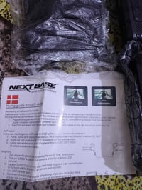 شاشة Nextbase • ٢ جهاز ديفيدي • ايربود اصلي ٤ قطع