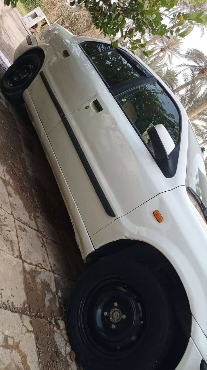 سلام عليكم سمند مديل 12ماشيه 100لف رقم نجف دوالي بسمي سنويه لا 27 بيه بارد باب اوجاملق جيهت سائق مامي مكفول كير محرك شرط لاتنقيص ولاتبخير شرط حداديه جديده تخم تاير جديد تبريد تفه شغال مكفوله من الخياس مكاني نجف تصل علا رقم ***********
