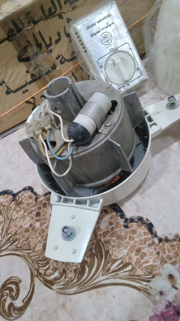 سلام 👋 عليكم 
للبيع بنكه اندوله قادسيه صنع في العراق 🇮🇶
غني عن التعريف بل كارتون مامستخدمة ابد ليرغب بل شراء يراسل الصفحة او تصال مكان بغداد 
***********
