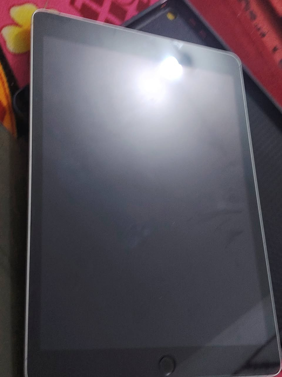 سلامو علايكم ايباد 9 ذكره 64جهاز نضيف مابدل بي ايشي بطريه 85مروس بايفون 12 او 13


**إذا كنت صاحب هذا الإعلان وتريد حذفه لأي سبب، رجاءا أرسل رسالة إلى الدعم الفني**