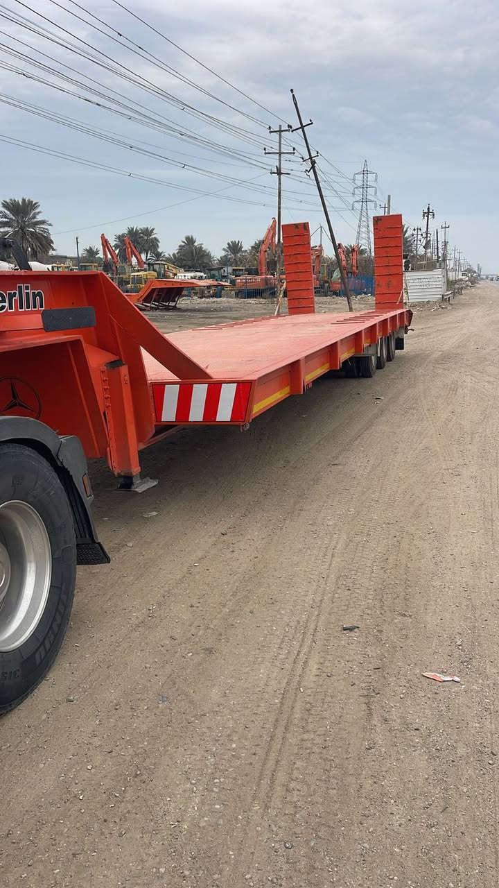 سلام عليكم لودر للبيع طول 11وربع عرض 3 و 5                             ***********             ***********
