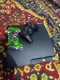 بلي ثري سلم مهكر مع هارد 300gb بي 50لعبة قويات سعرة 150 وبي مجال مكاني...