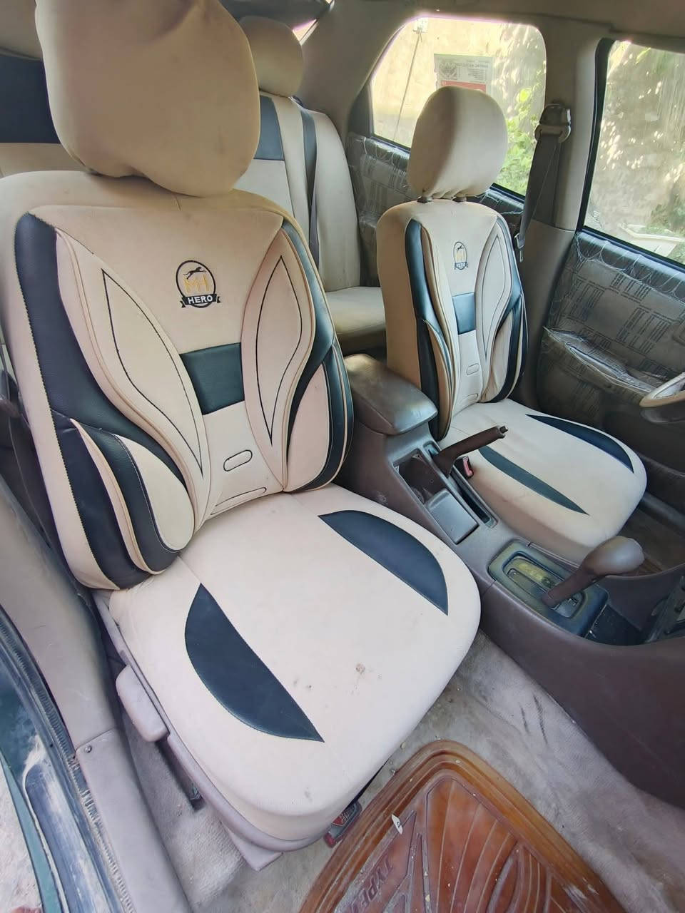 سياره للبيع
نوع كامري موديل ٢٠٠٠
رقم بغداد دولي سنويه جديده
مكينته اربعه سلندر كير اوتوماتيك 
صبغ عام 
 السعر ٦٠ وبيها مجال 
مكاني صلاح الدين   الضلوعيه جوزرات
للاستفسار ***********
