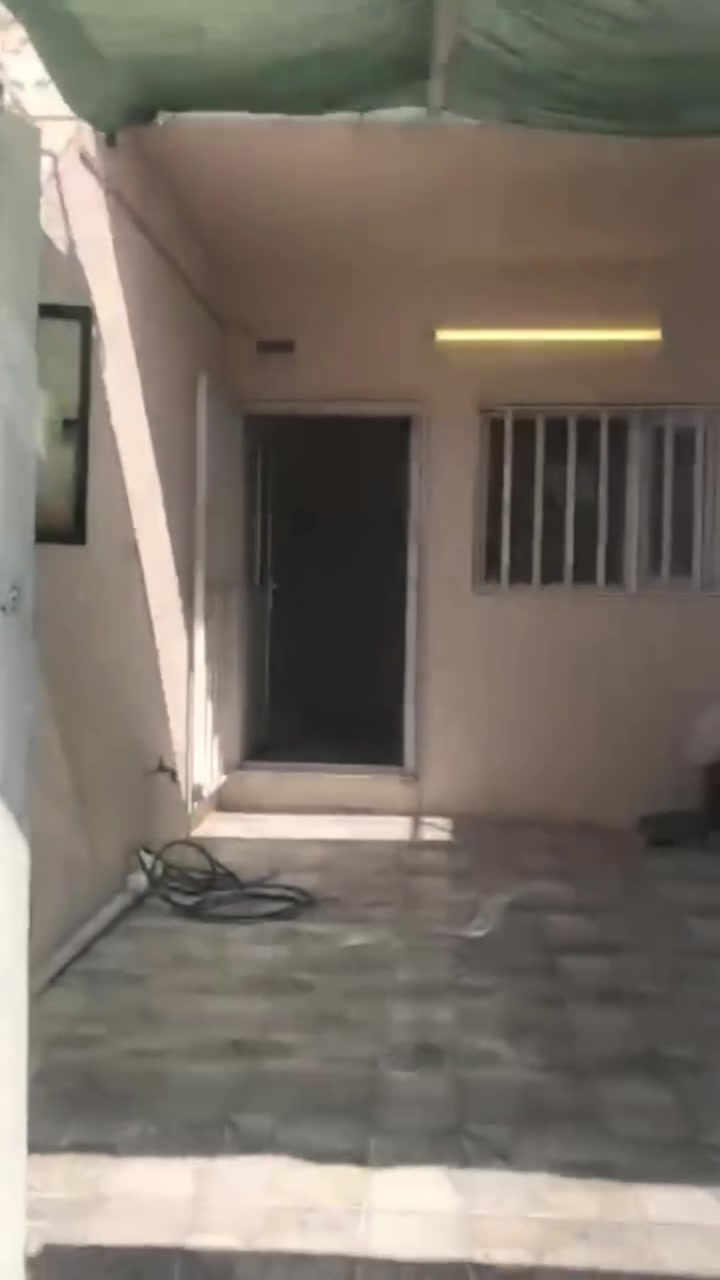 السلام عليكم بيت للايجار اربيل باداوه قرب احمد الاستفسار ع هذا الرقم ***********

