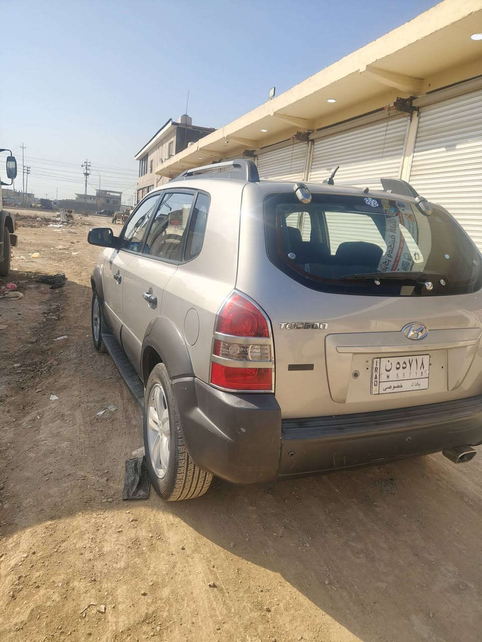 توسان موديل 2009 
مكينة 2000 سياره مكفولة من الضربة بيها بارد فقط مثل ماموضح بلسونار سياره نظيفة سنوية تنتهي ب 2027 باسمي مكان السياره ميسان السعر 125 وبيه مجال قليل مكلف بلنشر هذا رقم راعيها ***********
