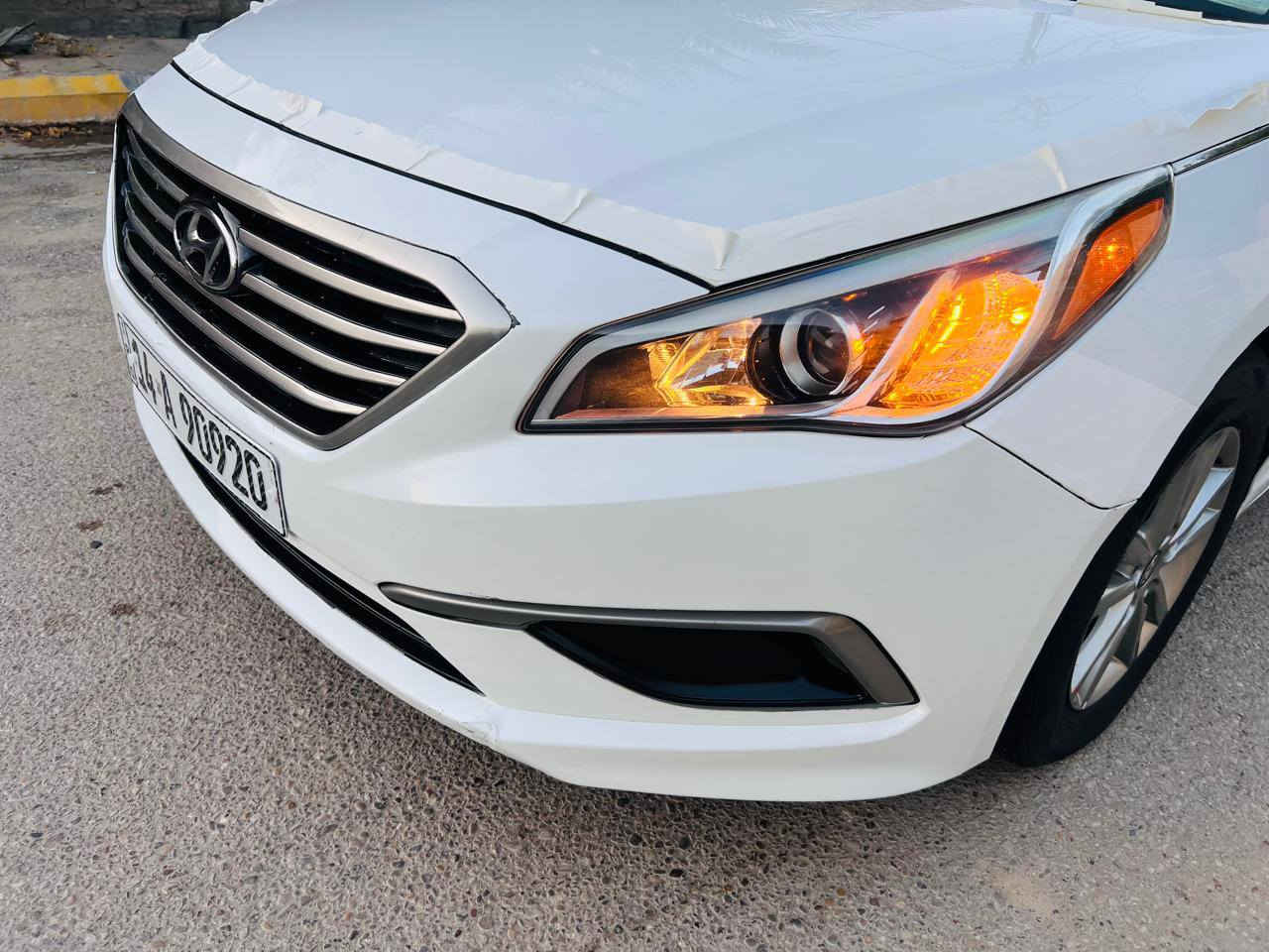 السلام عليكم 
مكلف بالنشر 
سوناتا ٢٠١٧ وارد امريكي رقم بصرة انكليزي كير مكينه كفاله حداديه تخم تاير تدفئه تبريد السيارة جاهزة ماتصرف عليه الف حادثها باب خلف باب الصدر مع هلال الجاملغ صور الحادث موجوده السيارة لبل واحد 
السعر ١٢٣ 
الشراي يتصل بصاحبها مباشر *********** ابوحيدر.. البصرة, العراق
