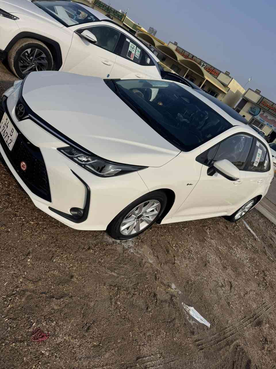 كورلا 2025 هايبرد  خليجي رقم بصره جديد مكفول صبغ ضربه تبديل بارد ماشيه 25 الف فول موصفات 1/1 حساسات امامي خلفي كامره خلفي فتحه كشنات جلد  باقي موصفات معروفه سعر 155وبيه مجال لشراي يتصل ***********
