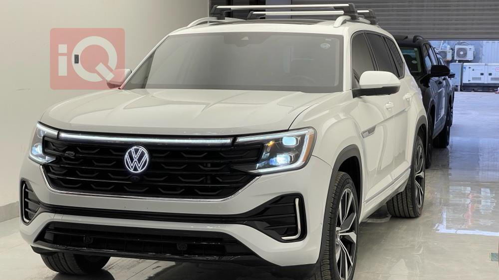 Volkswagen Atlas SEL Premium R-Line 2024
‎عداد المسافة : 27 الف مایل 
‎ضرر : جملغ خلفي و باب سائق صبغ بدون دواخل 
‎ارباك دشبول و ستیرن سلیم💯✅
‎دعامیە و رادیترات و بجم کلة بلادي بشرط
1V2FR2CA6RC547798

‎اعلی المواصفات  atlas 1/1 :
‎سقف بانوراما
‎داتاشو 
‎بصمة تشغيل
‎بصمة أبواب
‎تشغيل عن بعد (Remote Start)
‎صندوق شفط كهربائي
‎رادار أمامي (تحديد مسار)
‎رادار جانبي (نقاط عمياء)
‎رادار خلفي (تحذير من الاصطدام)
‎كاميرات محيطية 360°
‎سستم سماعات FENDER
‎تحكم وضعيات القيادة Drive Modes 
‎اوتو بارك Auto Park
‎تبريد مركزي لمس
‎كشنات ميموري
‎كشنات جلد
‎کشن تدفئة و تبرید
‎هاند بريك بصمة
Android Auto 
Apple Car Play 
‎مانع انزلاق+ABS
‎شاشة كبيرة لمس
‎حساسات خلفية+ كاميرا 
‎تحكمات استيرن
‎اوتو ستارت Auto start 
‎اوتو ستوب Auto Stop 
‎وبقية المواصفات المعروفة
‎‏‎ 
‎مکان سیارة اربیل
‎‏‎سیارة بدون رقم تترقم شمالي 
‎‏‎‏‎للاتصال والاستفسار
‎☎️*********** اسیاسیل
‎*********** كورك
