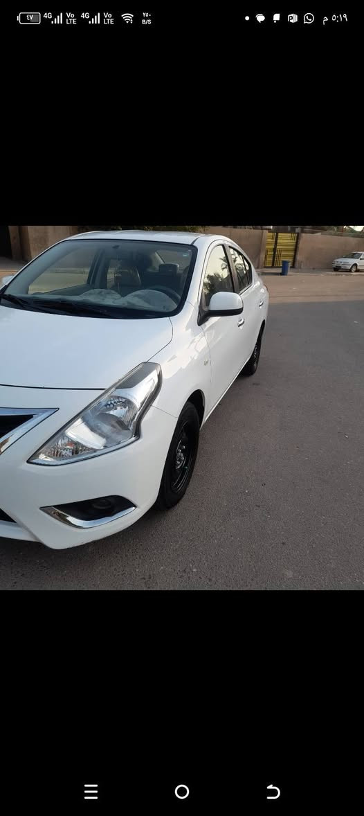 السلام وعليكم بسبب الوعود الكاذبة سياره نيسان صني هندي بليته زركه مديل 2023سياره جديده ماشيه 55الف بيهه بارد بل داير مال جاملق الخلفي و بل باب شويه مكان بصره شط العرب السعر 115وبيهه مجال ل ستفسار ‏‪***********‬‏
